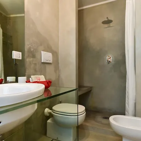 Cs Colosseum Villa *